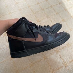 Nike Men’s Black Suede High-Top Sneakers With Brown Logo